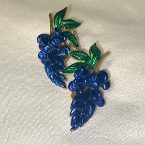 Vintage Costume Napier Gold Tone with Blue Grape Green Leave Clip Earrings